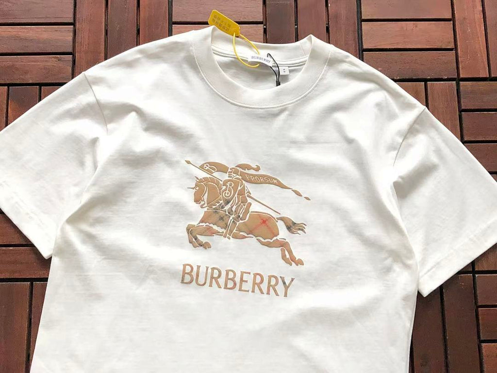 Burberry T-SHIRT