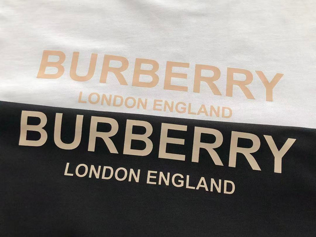 Burberry T-SHIRT