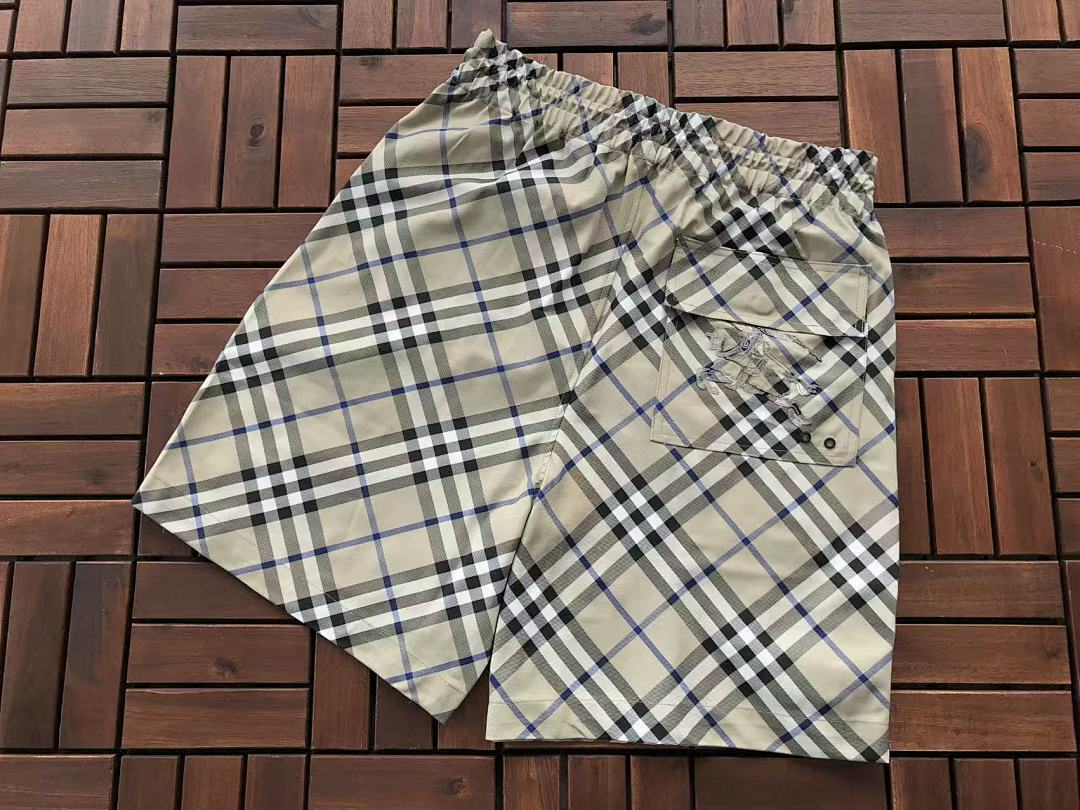 Burberry SHORTS
