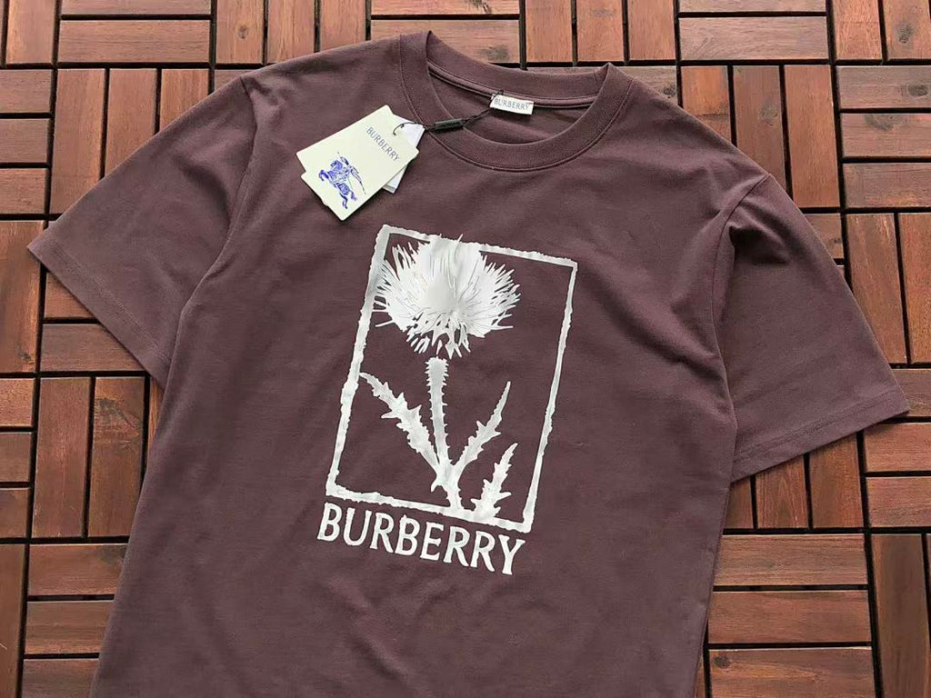 Burberry T-SHIRT
