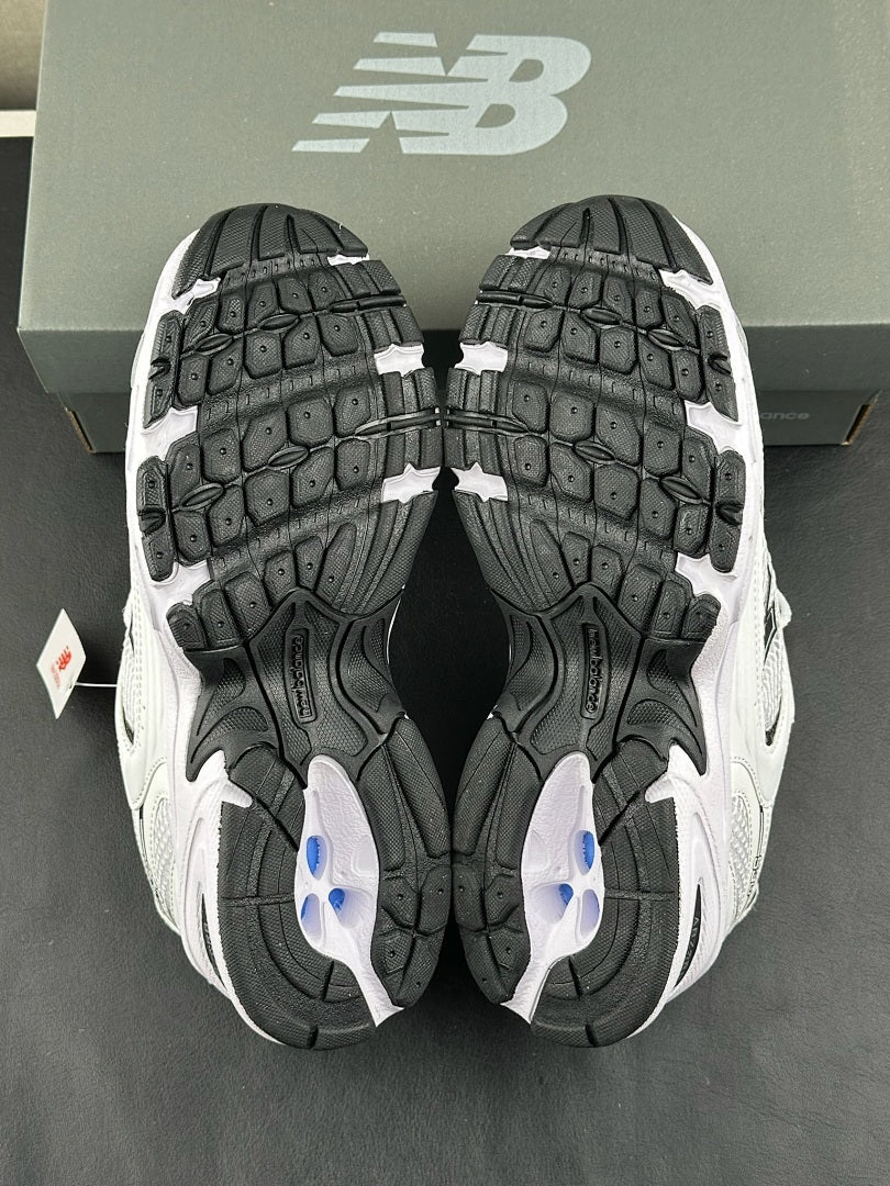 New Balance 530 Sneakers