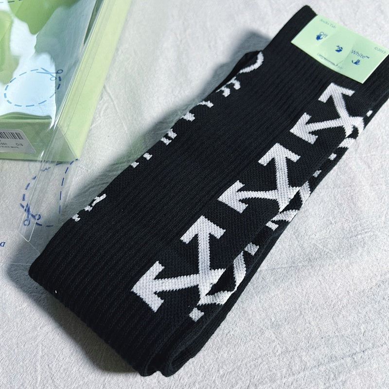 Off-White Two-Pack Crew Socks - White/Black