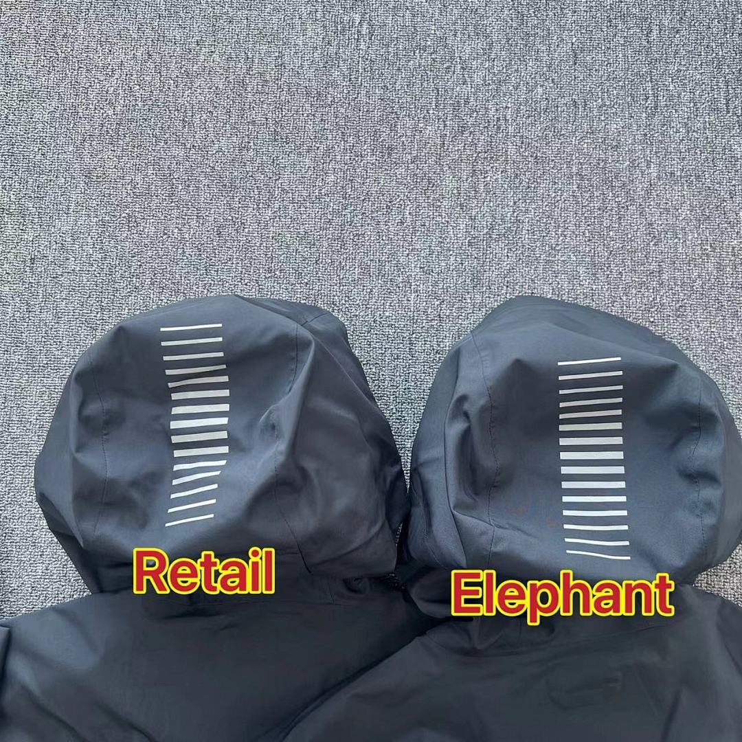 Trek Jacket Black