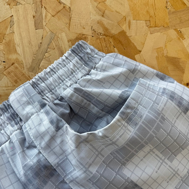 Mertra Patchwork Plaid Short - Grey Camo