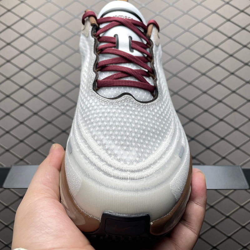 Nike ZoomX Streakfly - White/Brown