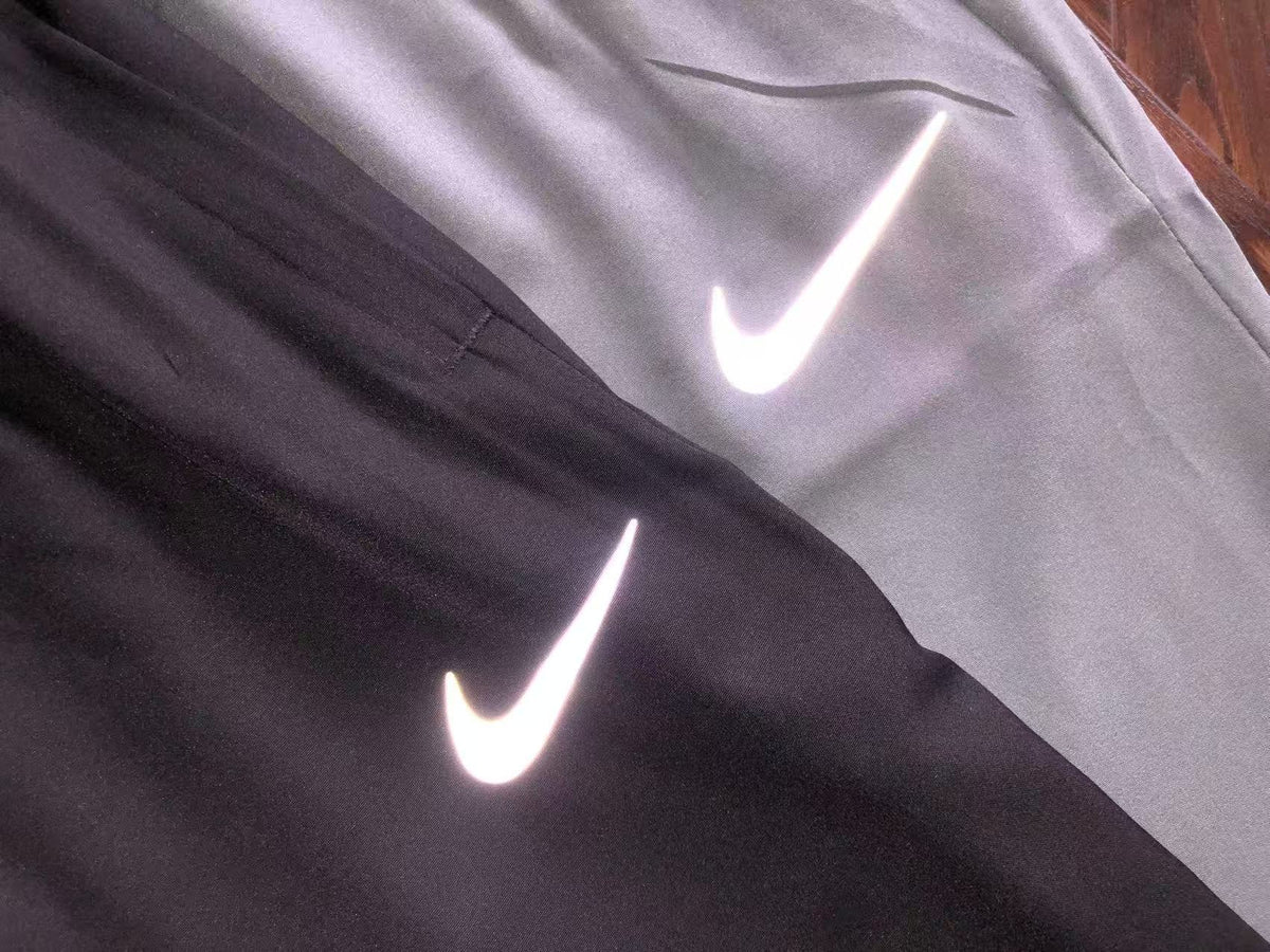Nike Lightweight Windbreaker Tracksuit