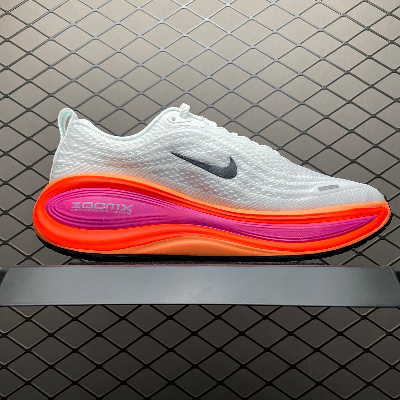 Nike ZoomX Morpho - White/Orange-Purple