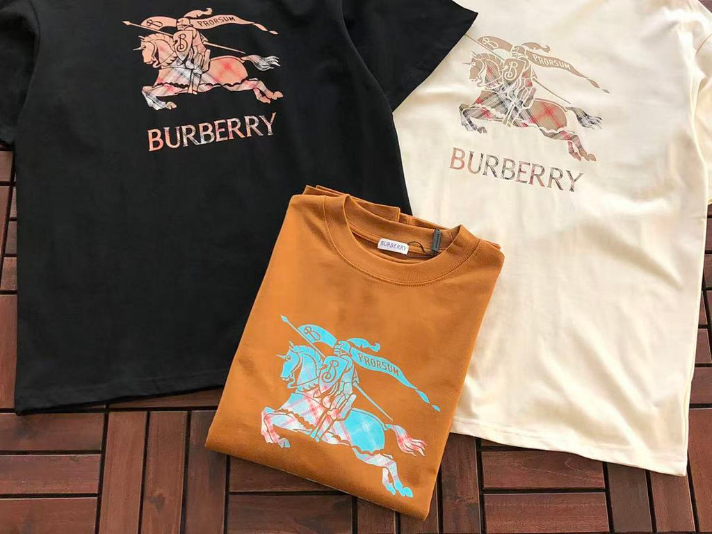 Burberry T-SHIRT