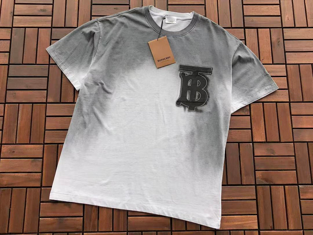 Burberry T-SHIRT