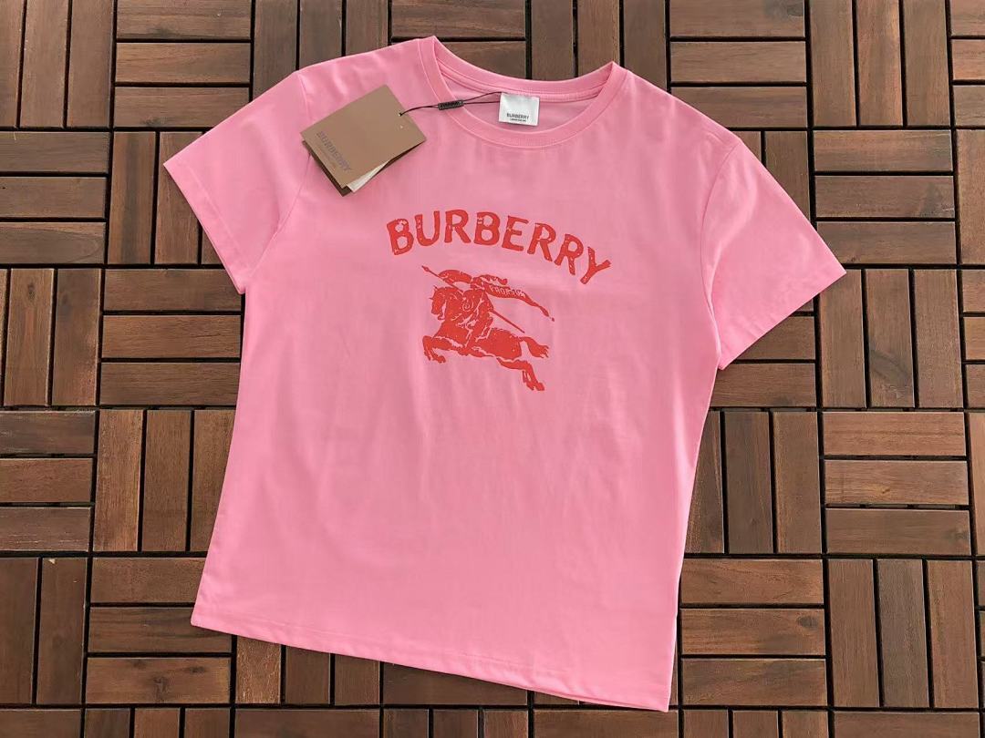 Burberry T-Shirt