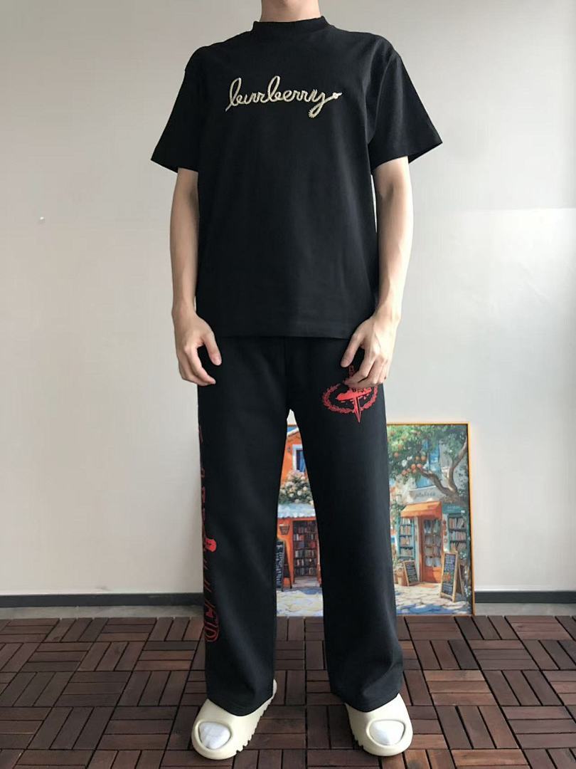 Burberry T-SHIRT