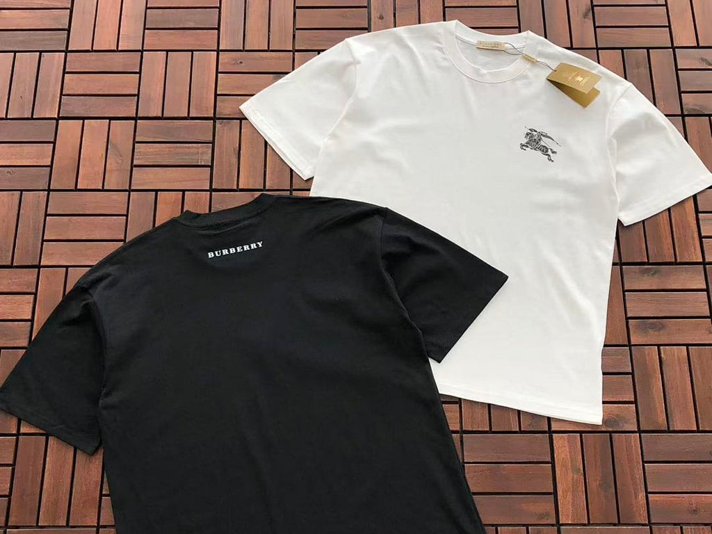Burberry T-SHIRT