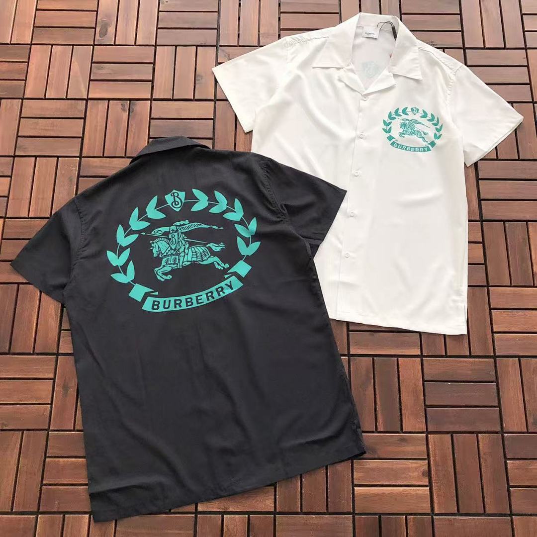 Burberry T-SHIRT