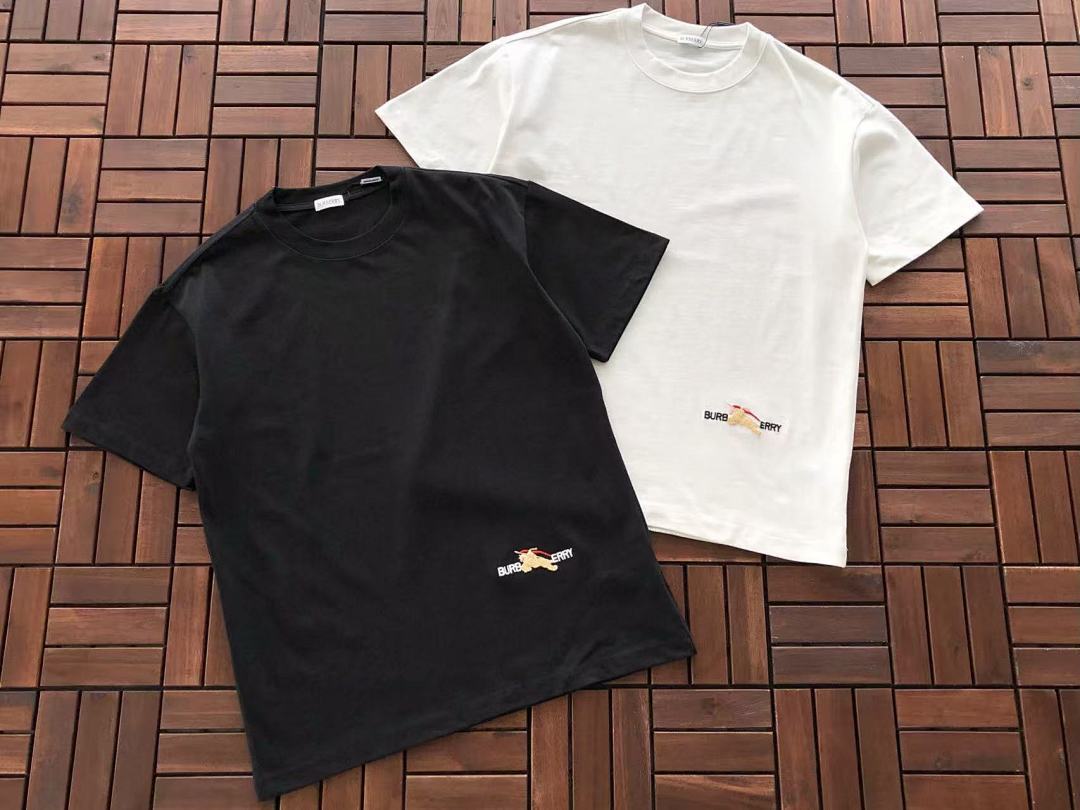 Burberry T-Shirt