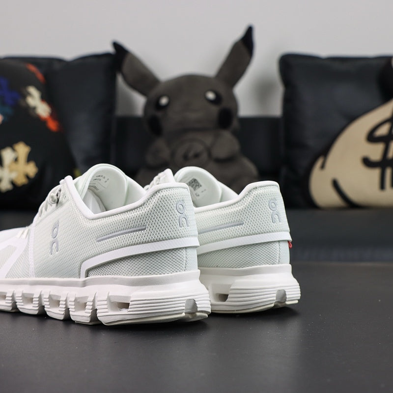 On Cloud 5 - White/Ice