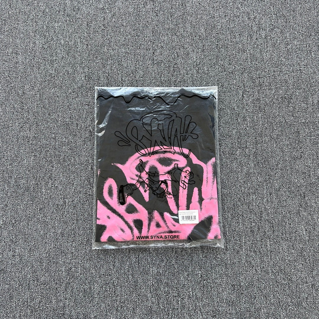 Graphic Tee Black Pink