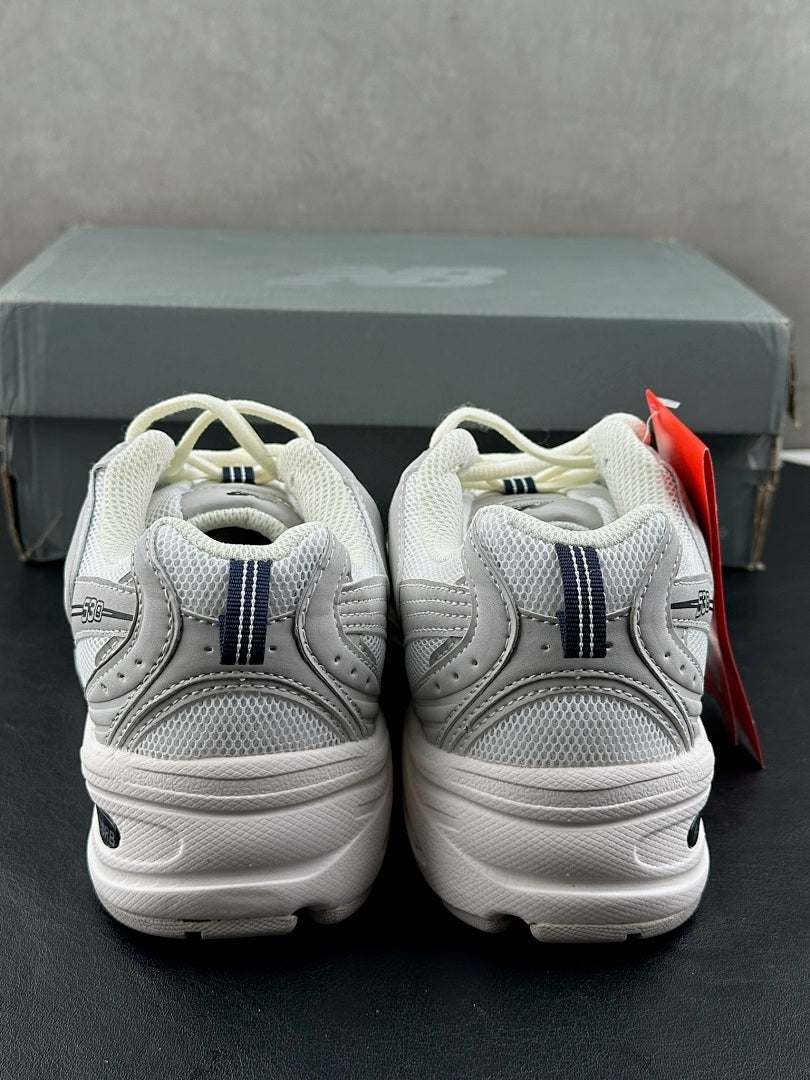 New Balance 530 Sneakers
