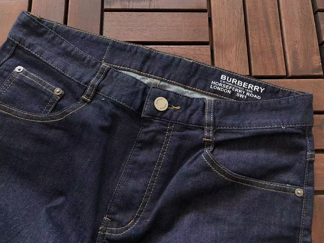 Burberry JEANS