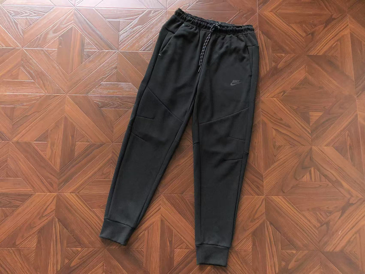 Nike Tech Fleece Tracksuit