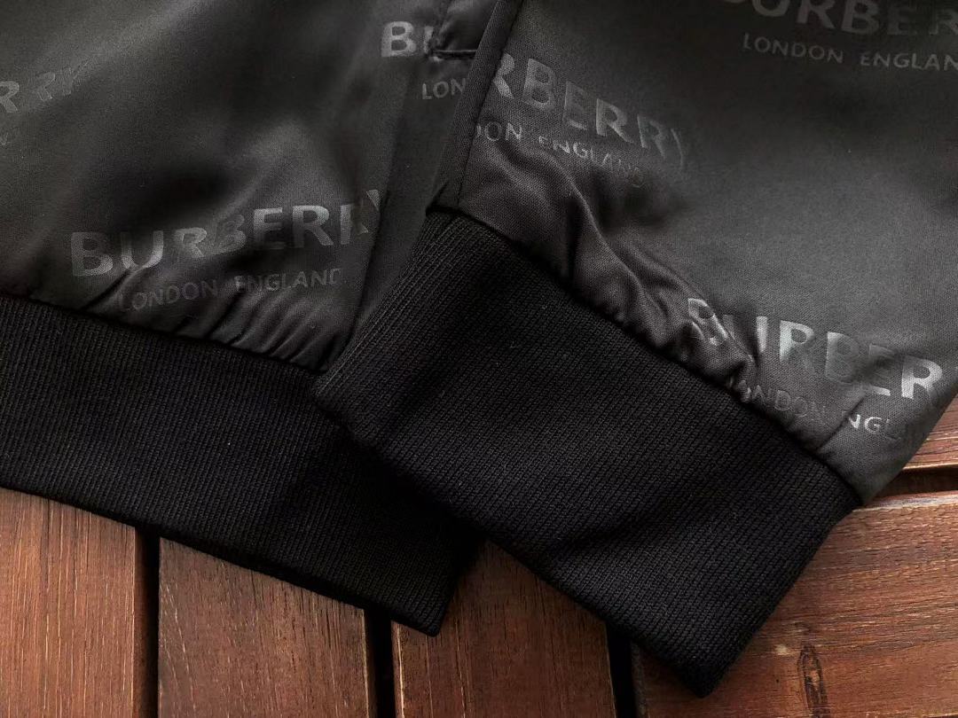 Burberry JACKET