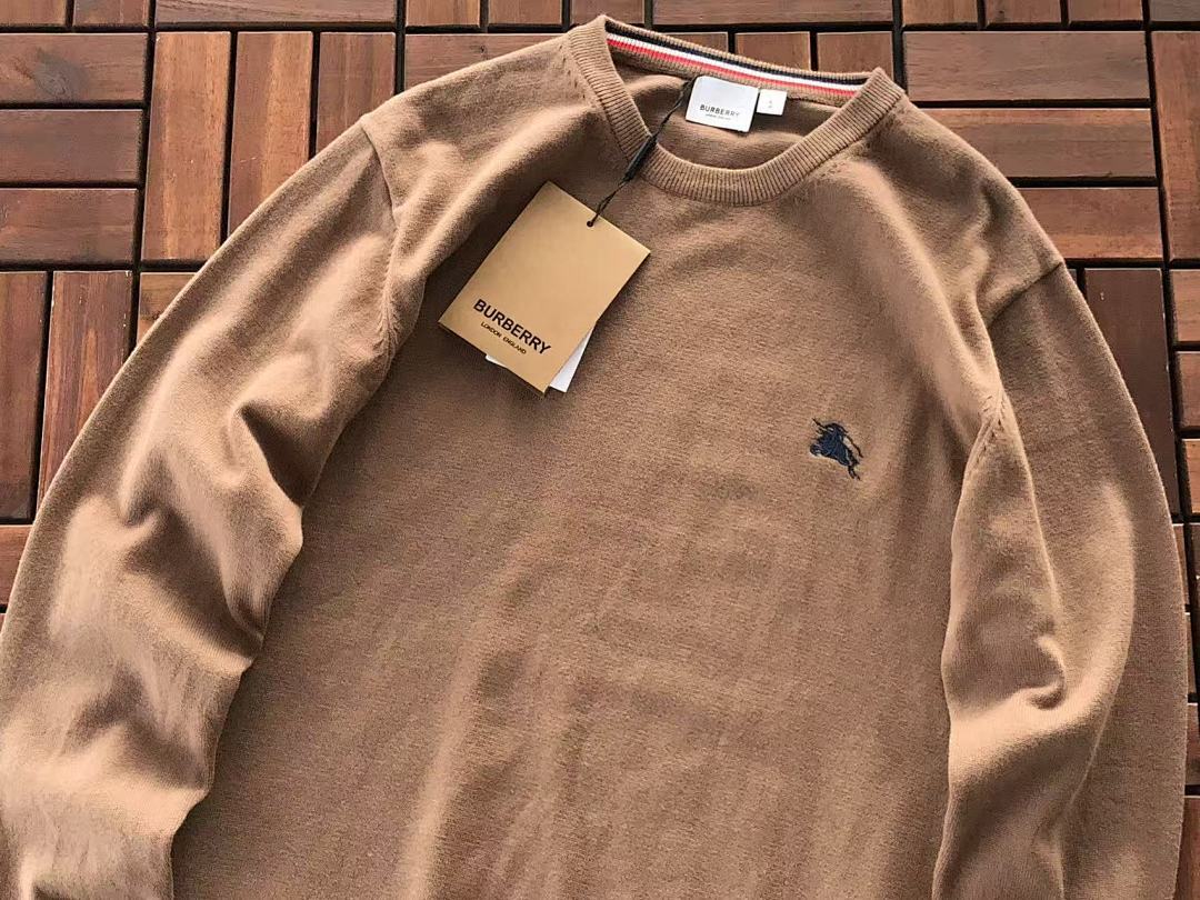 Burberry SWEATER