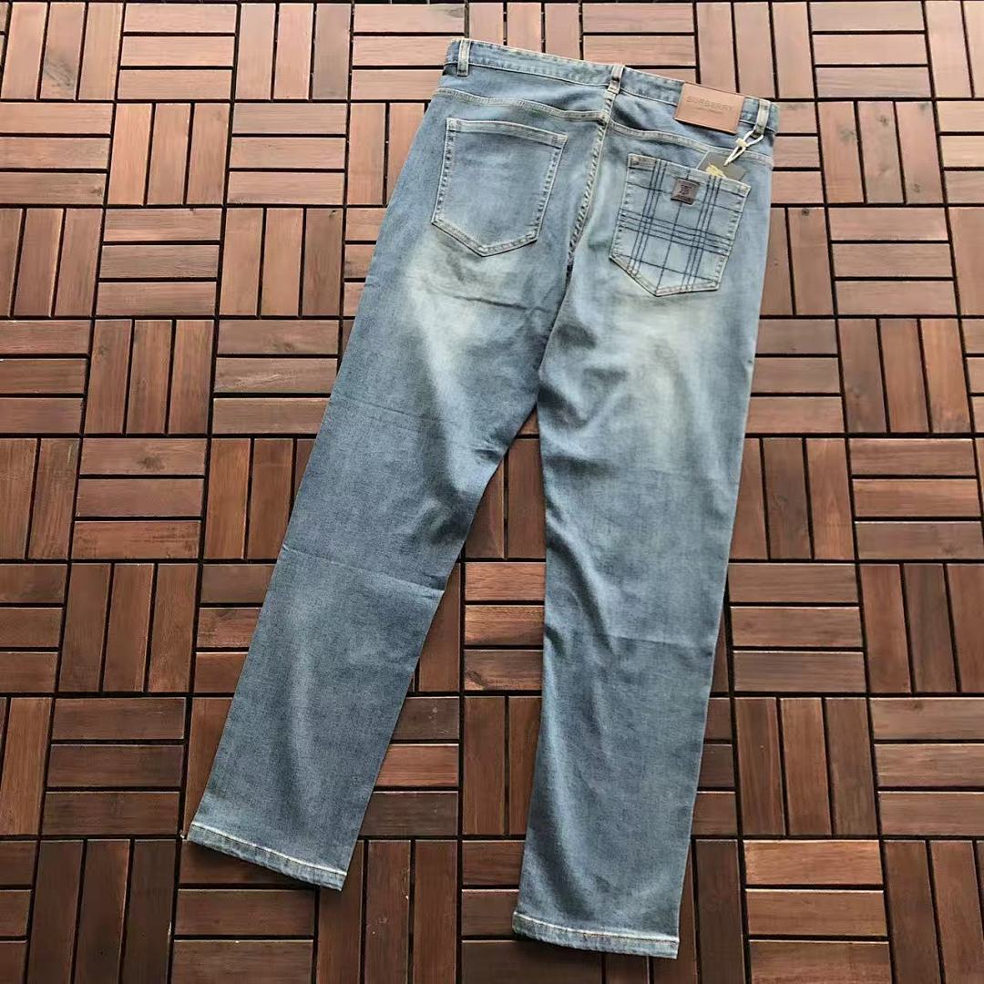 Burberry JEANS