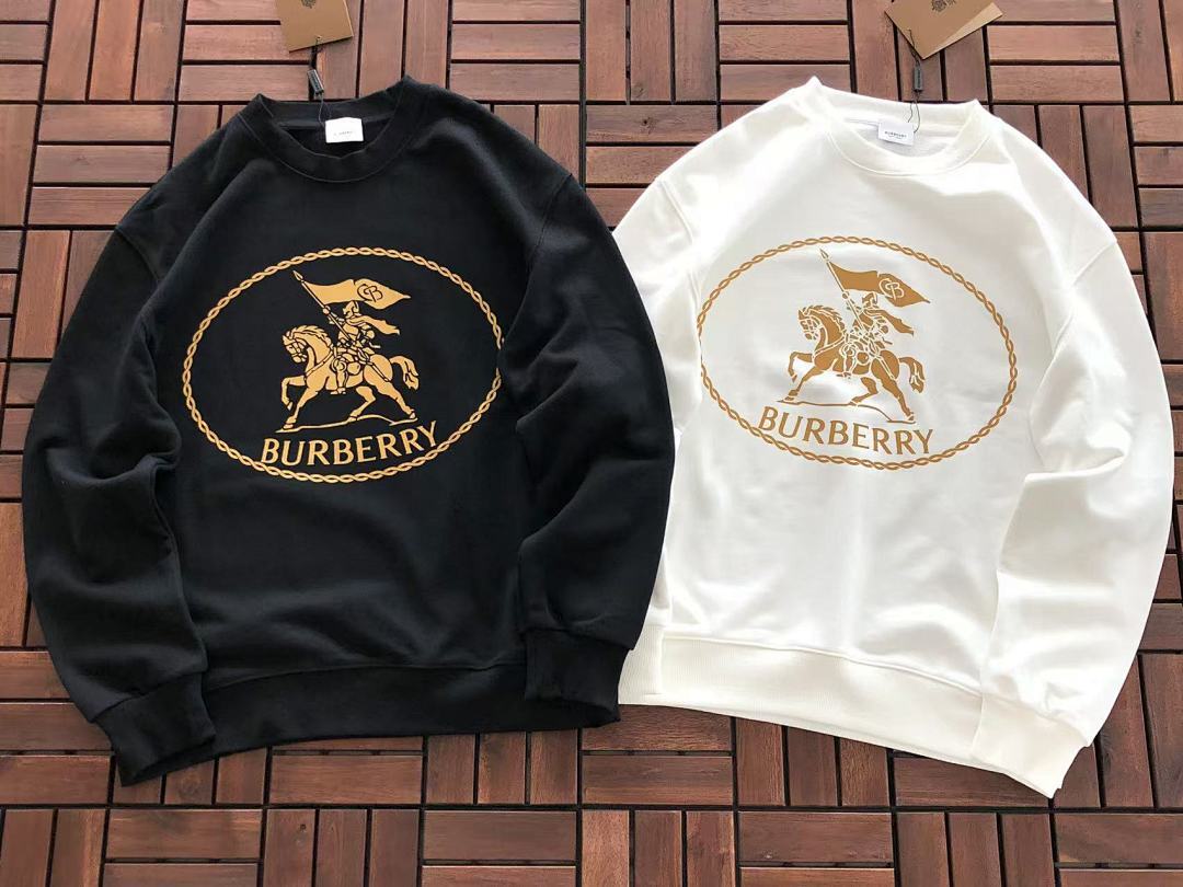 Burberry SWEATER