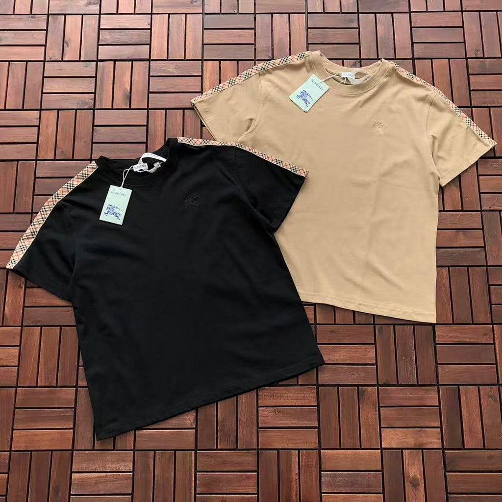 Burberry T-SHIRT