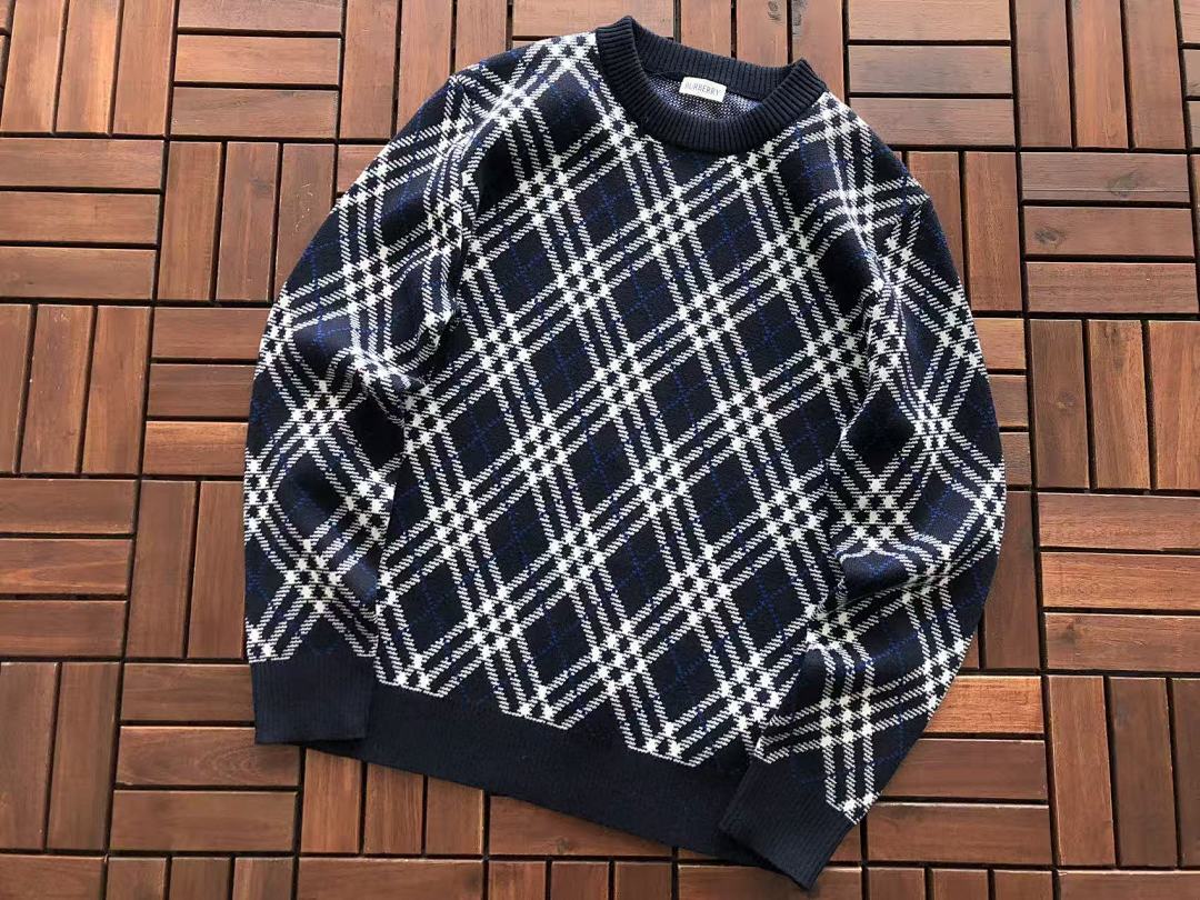 Burberry SWEATER