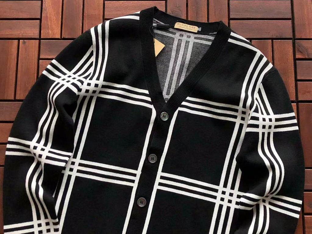 Burberry SWEATER