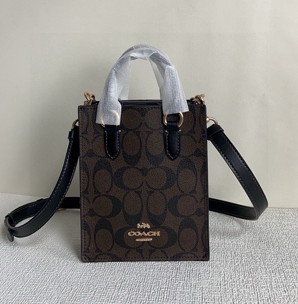 Coach Bag 21