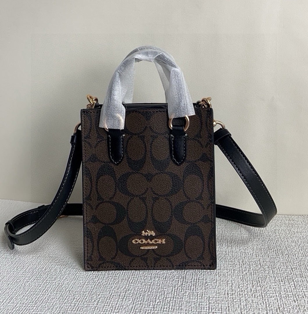 Coach Bag 21
