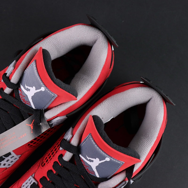 Nike Air Jordan 4 Retro - Toro Bravo Fire Red/Black/Cement Grey
