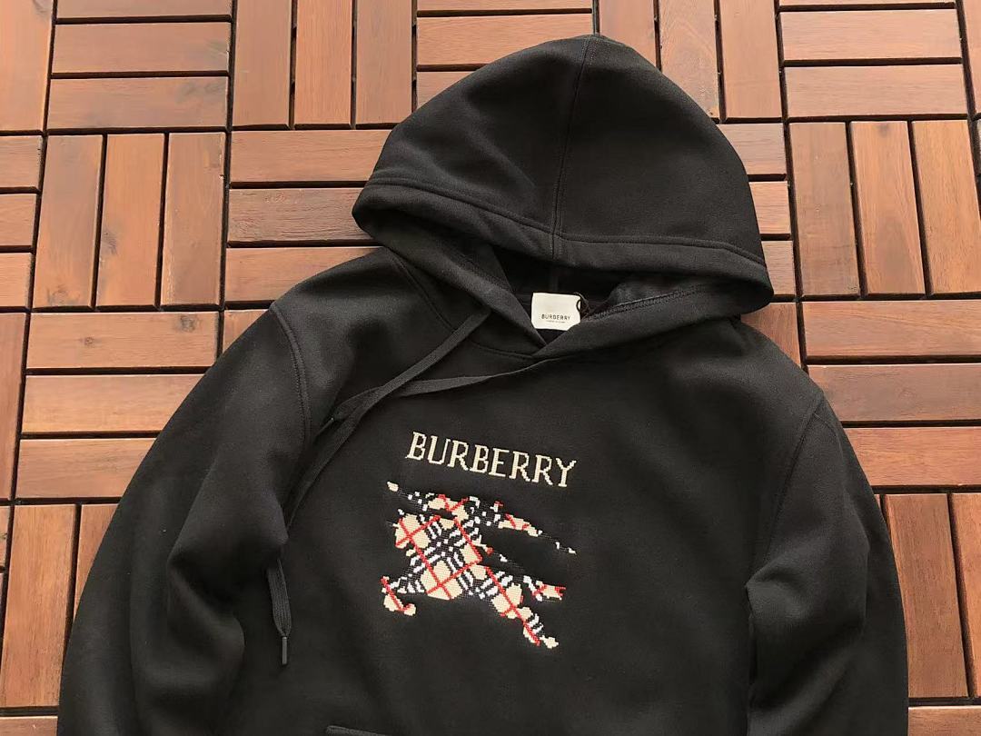Burberry HOODIE