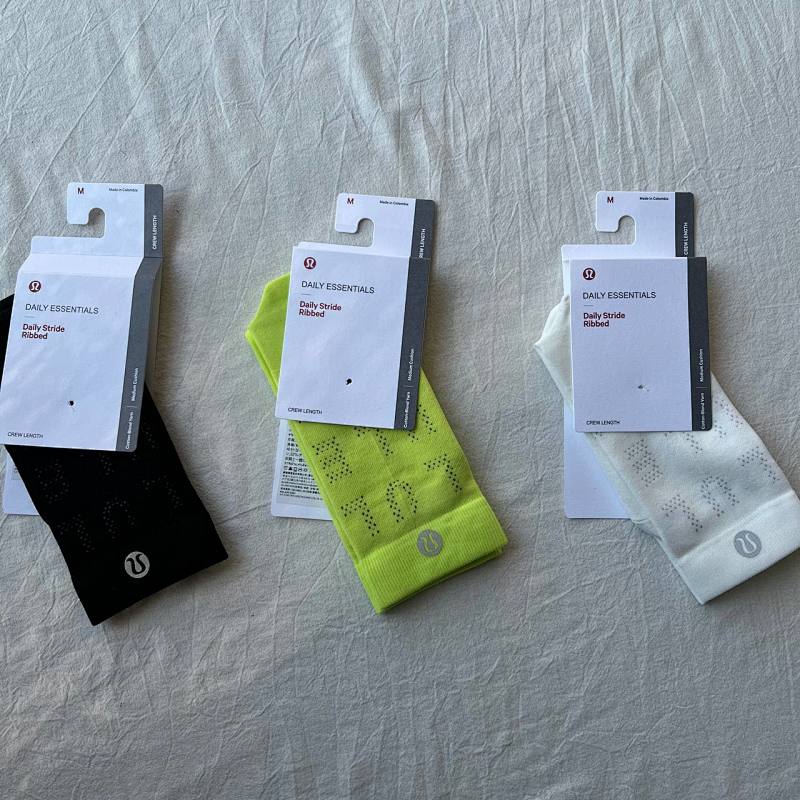Daily Stride Ribbed Crew Length Socks Three Pack