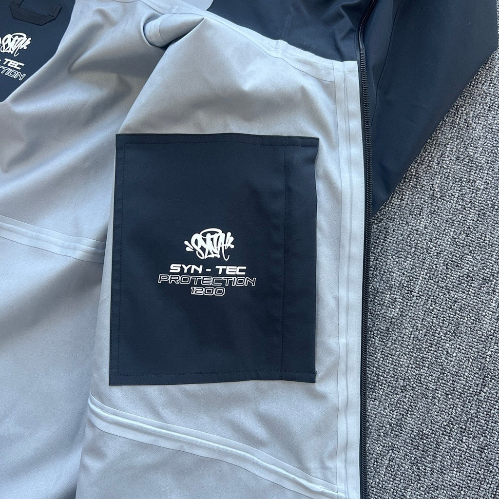 Trek Jacket Black