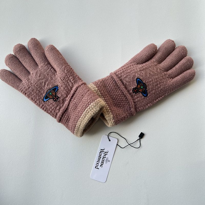 Knit Winter Gloves with Emblem Patch