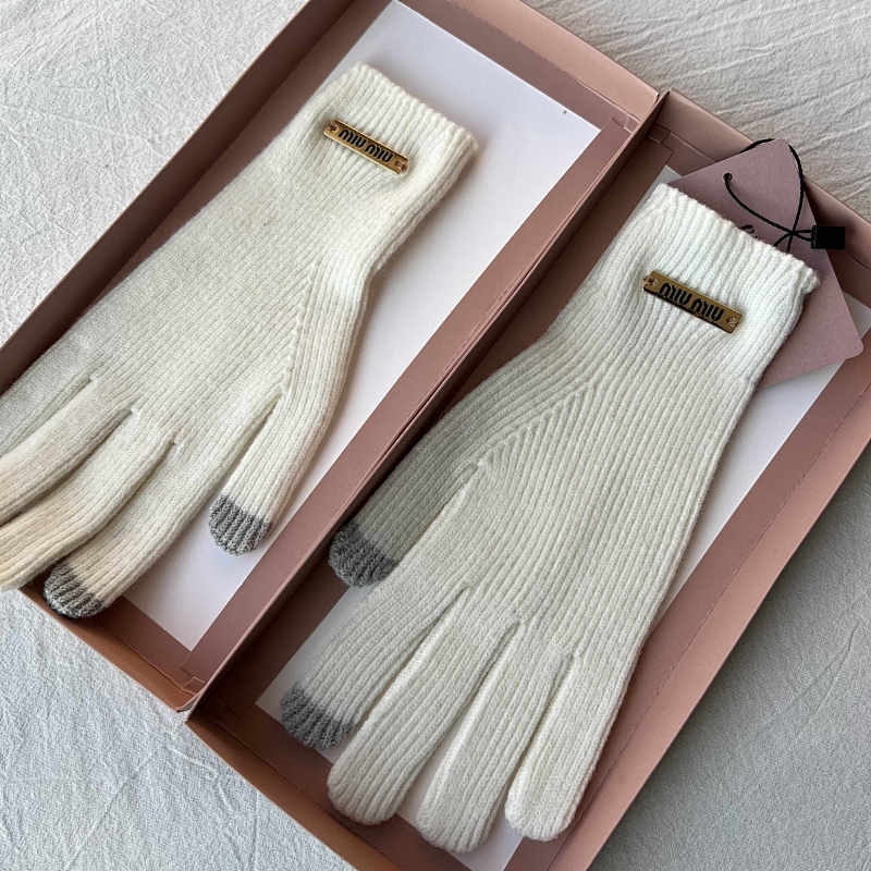 Knit Winter Gloves Five Color Set