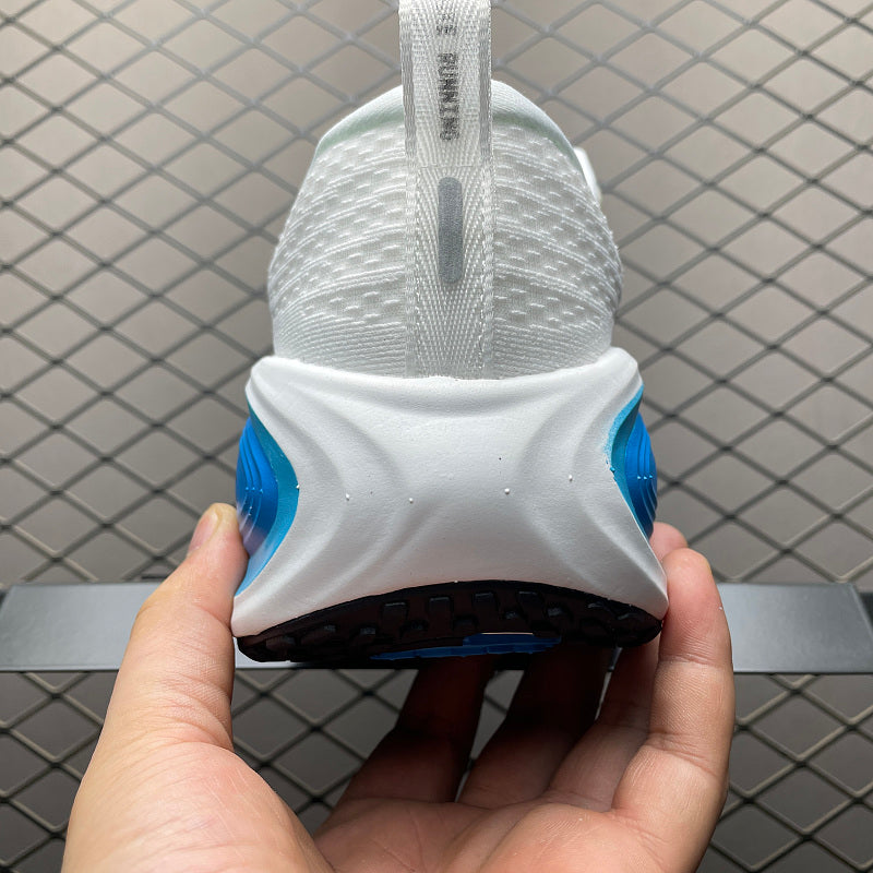 Nike ZoomX Streakfly - White/University Blue