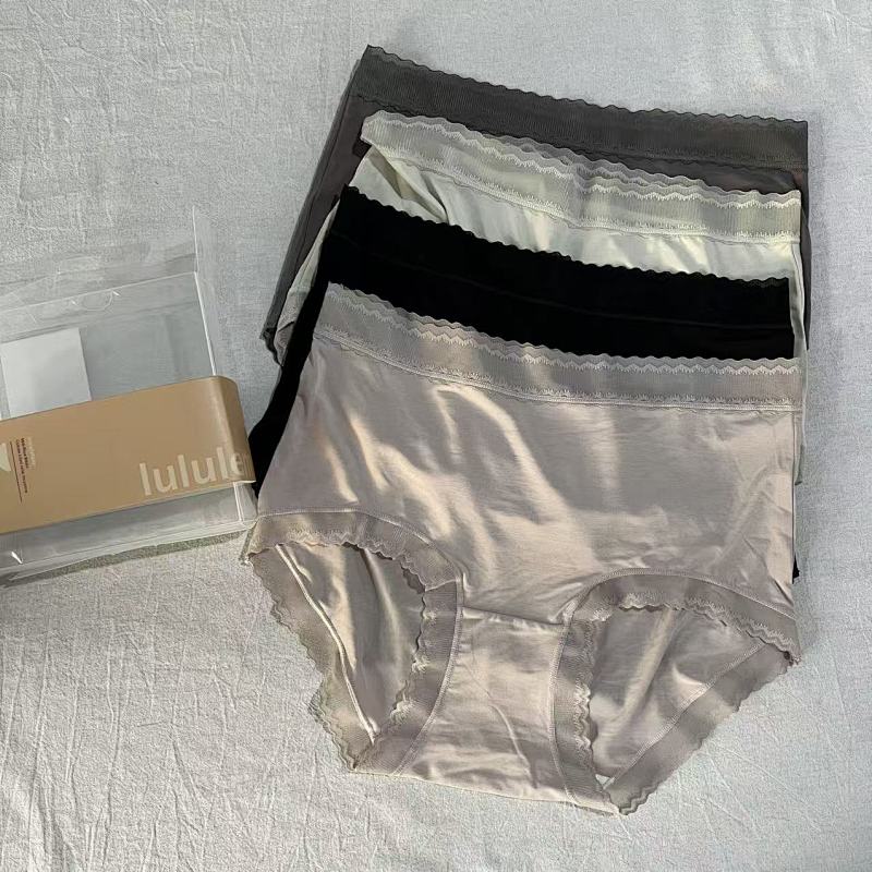 Women's High-Waist Lace Trim Seamless Briefs 3-Pack