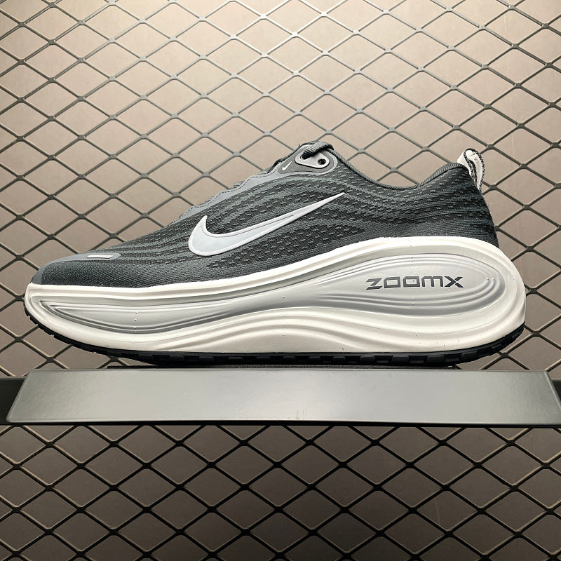 Nike ZoomX Morpho - Grey/White