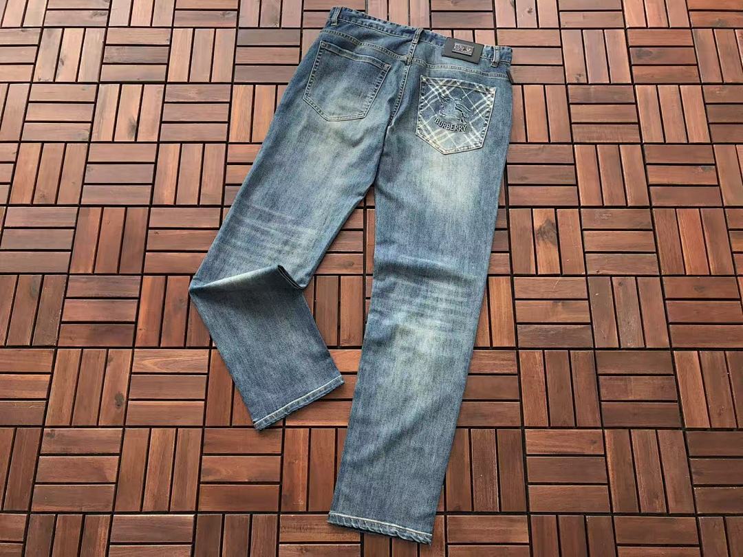 Burberry JEANS