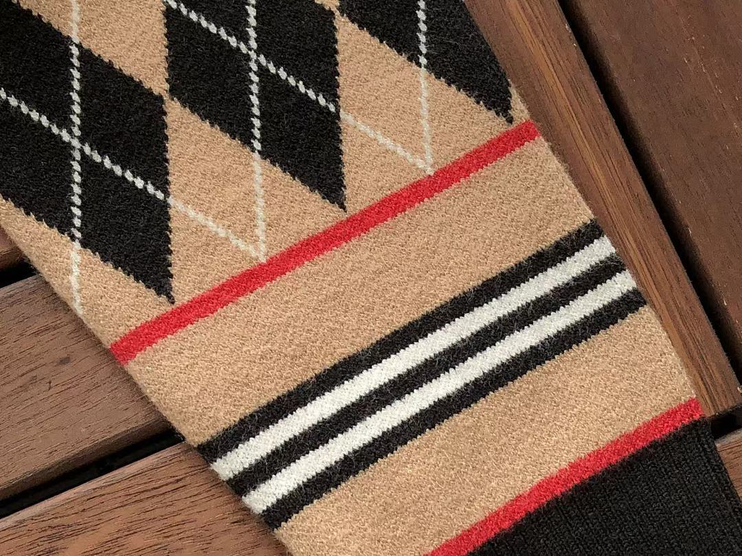 Burberry SWEATER