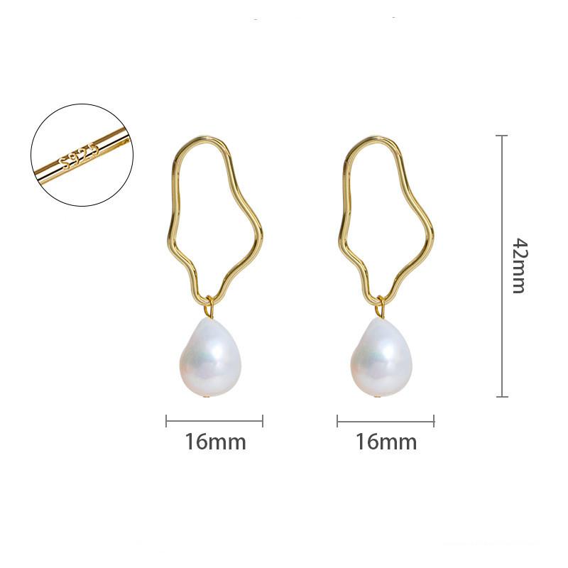 Feng Shui Pearl Drop Gold Earring