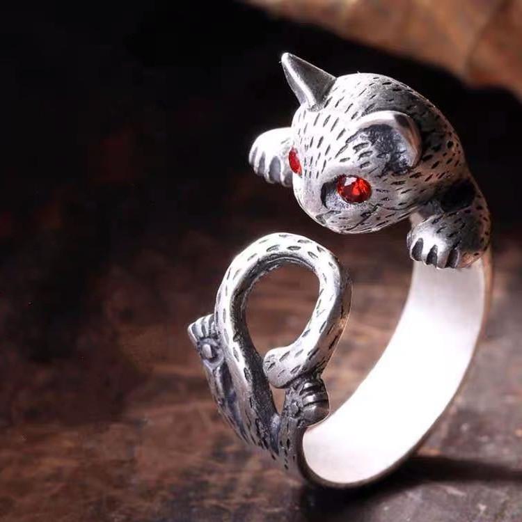 Feng Shui Wealth Cat Silver Ring
