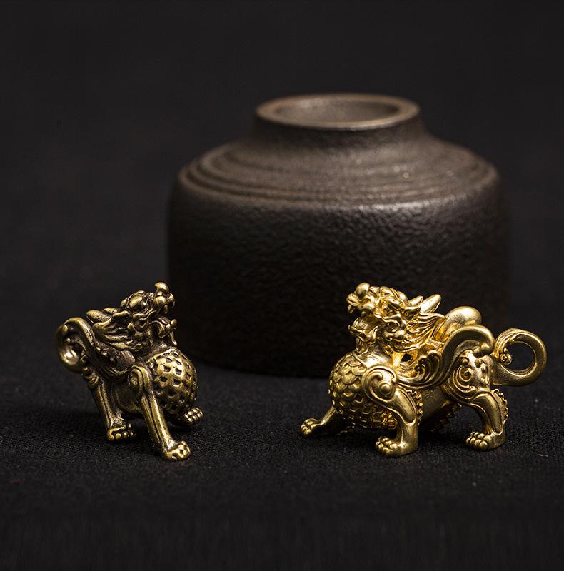 Feng Shui Wealth Pixiu Brass Statue