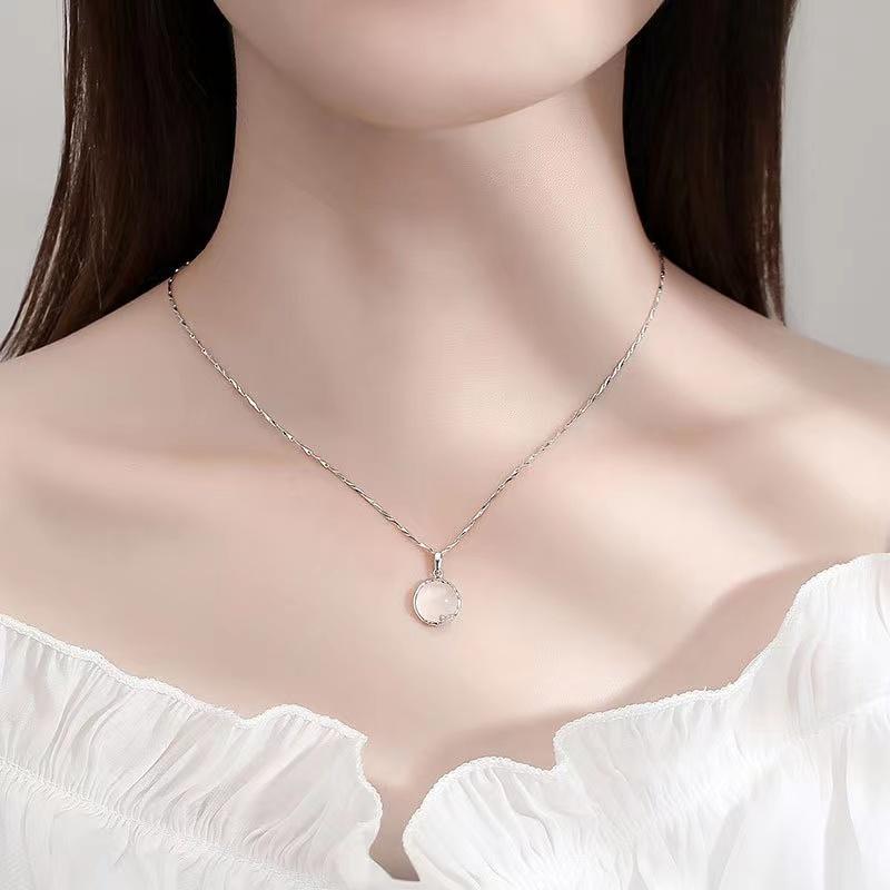 Fengshui Moonstone Lucky Necklace