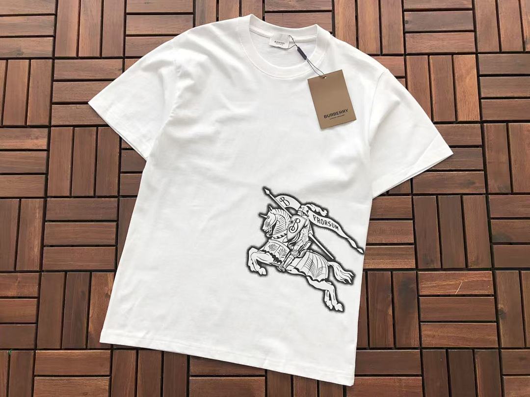 Burberry T-SHIRT