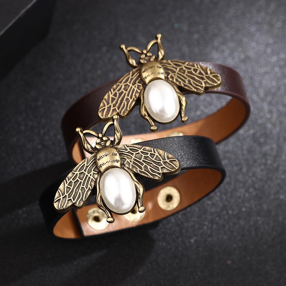 Fortune & Luck Pearl Bee Leather Bracelet