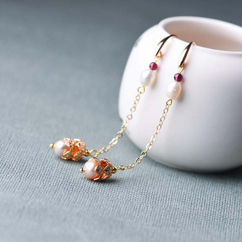 Fortune & Luck Pearl Rose Gold Earring